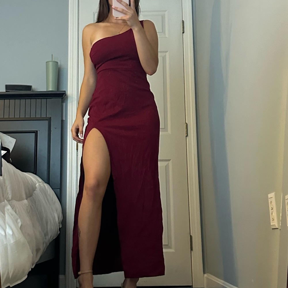 LULUS DRESS